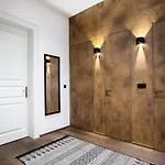 Luxury Riverside شقة