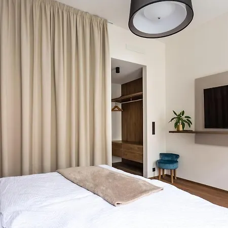 Luxury Riverside Daire Prag