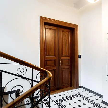 Daire Luxury Riverside *
