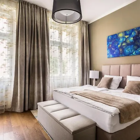 Luxury Riverside Appartement Prague