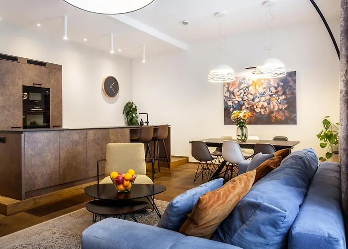 Luxury Riverside Apartamento