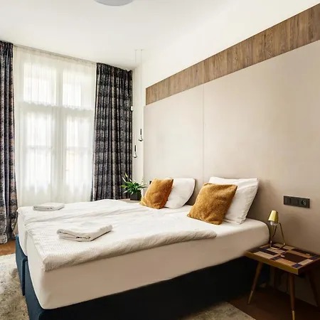 Daire Luxury Riverside Prag
