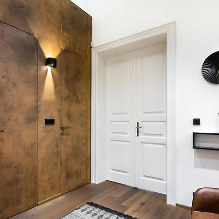 Daire Luxury Riverside *